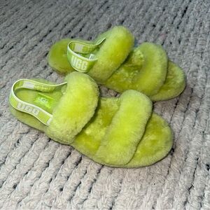UGG Vibrant Green lamb fur Fluffy Slippers size 5